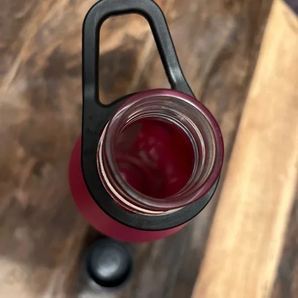 Takeya Glass Water Bottle with Silicone Sleeve, PINK HYDRATION TUMBLER - Picture 6 of 7